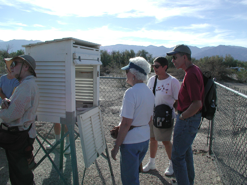 22-Mom_and_Dad_looking_at_the_weather_station_for_Death_Valley