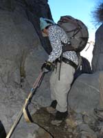 49-Luba_rapelling-difficult_lip_to_get_over_and_be_in_good_position_to_rappel