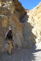 43-dry_waterfall_about_600_feet_up,not_a_better_way_up_ridge_to_right,maybe_after_this_obstacles