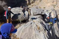 52-Garronc_starting_rappel_while_everyone_else_watches