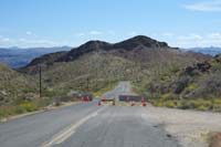 04-Lake_Mead_NRA_closed_so_road_is_blocked-due_to_pandemic_shutdown