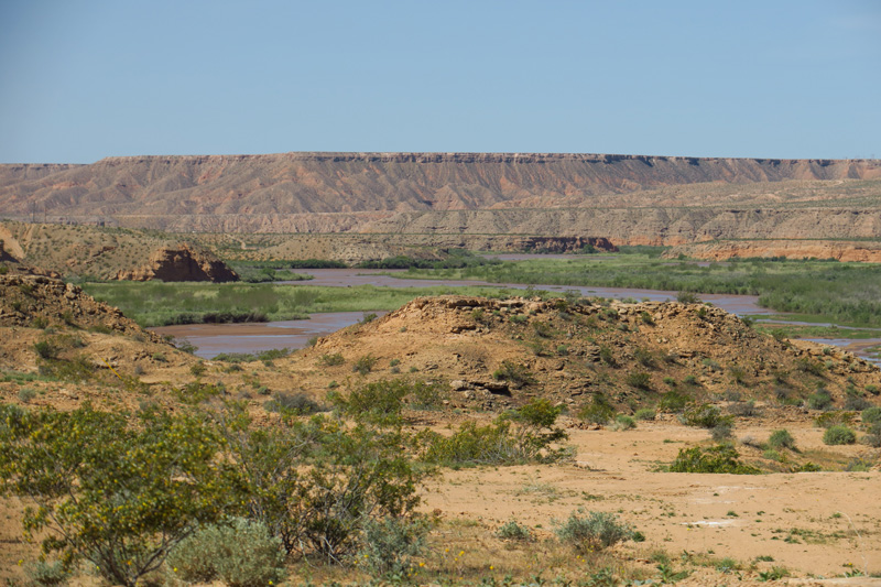 01-scenic_view_of_Virgin_River_and_surrounding_area