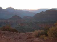 031-sunrise_in_the_canyon