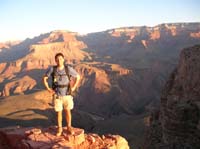 037-Chris_and_sunrise_in_the_canyon