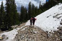 02-some_snow_on_the_trail