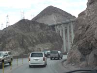 09-Hoover_Dam_bypass_bridge_just_coming_in_sight_around_the_bend
