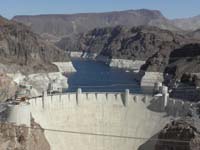 29-zoomed_view_of_Lake_Mead-dropped_131_feet_since_early_2000-39_percent_full-Oct_12_reached_lowest_level_ever