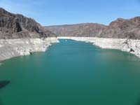 03-Lake_Mead_looking_upstream_from_Hoover_Dam