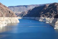 13-zoom_upstream_Lake_Mead_view_from_Hoover_Dam