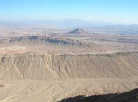 28-Lava_Butte_and_Lake_Mead_from_peak