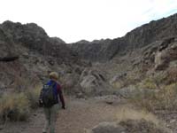 03-Kristi_hiking_in_the_canyon