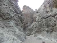 13-scenic_views_of_narrow_canyon