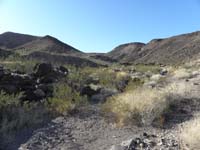 50-back_to_junction_where_we_started-ridgeline_up_to_left-drainage_down_to_right