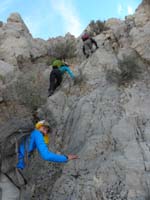 39-more_scrambling-Minas_is_smiling_now,but_wait_until_he_has_to_come_down