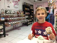 50-ice_cream_treat_in_Boulder_City_at_Grandma_Daisy's