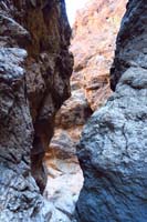 31-scenic_slot_canyon-view_further_down_canyon