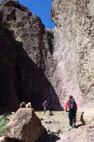 24-looking_back_to_rappel_2_and_bighorn_sheep_skull