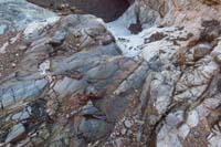 26-interesting_rock_layers_to_scramble_down