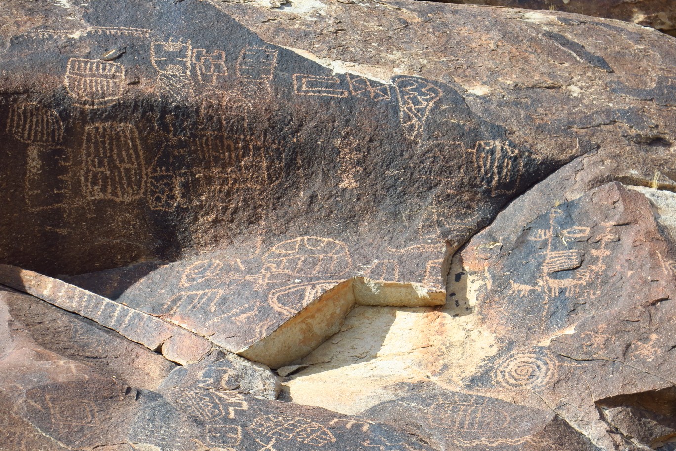 19-petroglyphs