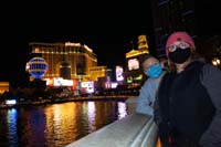 35-Mommy_and_Kenny_with_Planet_Hollywood_and_Lake_Como