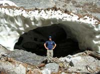 20-Chris_and_ice_cave