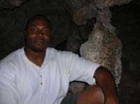 37-Roy_in_cave_at_Mary_Jane_Falls