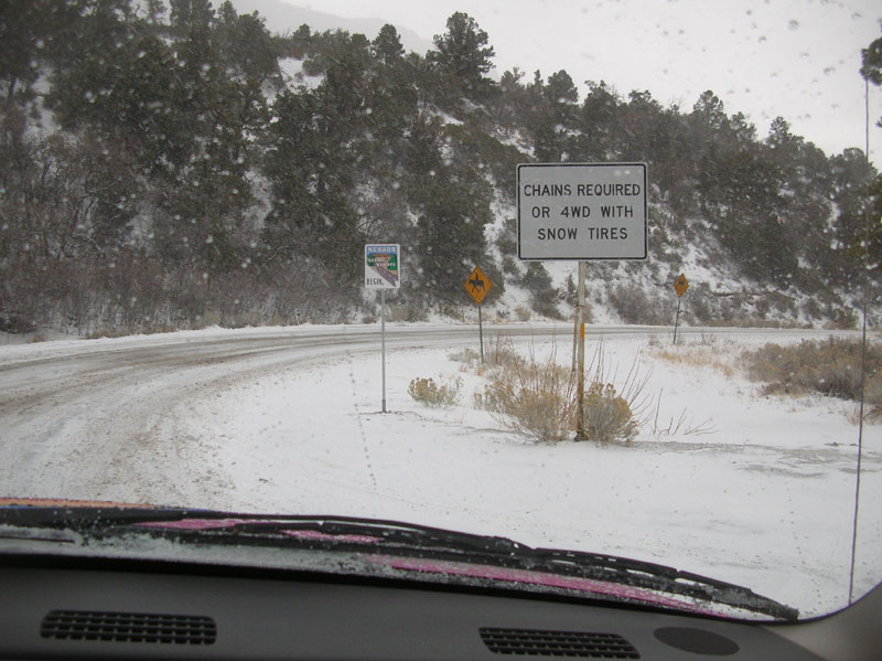21-chains_required_or_4WD_now_required_in_Mt._Charleston