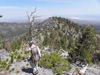41-ridgeline_hump_ahead,go_left_and_down
