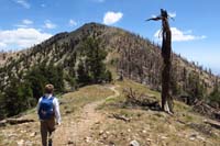 32-peak_is_just_over_there,but_steep-300_ft_in_.3_miles