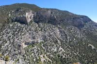 42-scenic_view_towards_Fletcher_Peak_with_cliff_band