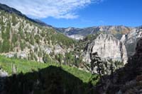 09-scenic_view_looking_towards_Cathedral_Rock