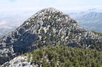 36-scenic_view_from_peak-looking_NE-zoom_view_of_Mummy_Nose
