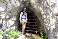 16-Kenny_at_an_abandoned_mine_shaft