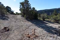 09-Rocky-reassure_M_waypoint-trail_continues_straight,R-leads_to_camping_area