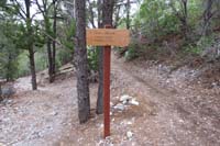 33-close-up_of_sign,I_corrected_distance_to_Robber's_Roost
