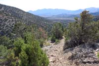 27-lower_portion_of_Upper_Showgirl_gets_steep_with_loose_rocks_and_dirt,take_it_slower_and_be_careful