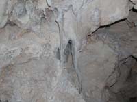 19-cave_formations