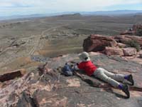 17-Kenny_spreads_out_and_rests-overlooking_Calico_Basin