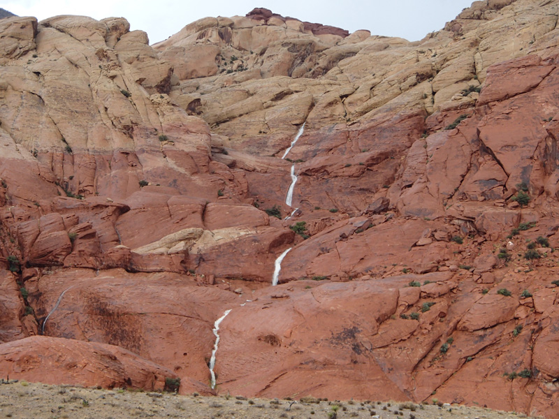 14-area_between_Calico_Hills_2_and_Sandstone_Quarry-cascading_waterfalls-Redcap_Peak_at_top