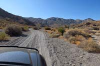 09-gravely_road_into_Box_Canyon