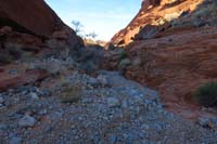 27-about_after_2.4_miles,the_trail_ends,now_route_is_up_a_wash_with_some_minor_scrambling