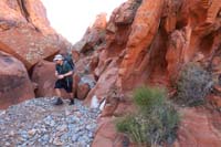 29-looking_back_to_Kyle-arch_to_right_which_is_hard_to_picture