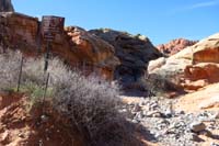 57-looking_back_to_sign_for_Prospect_Trail_from_White_Domes_Trail_loop-4.4_miles,not_5.5_from_here