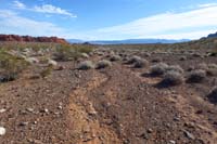 27-looking_forward_to_not_so_obvious_path_to_follow-although_a_critical_trail_marker_in_distance