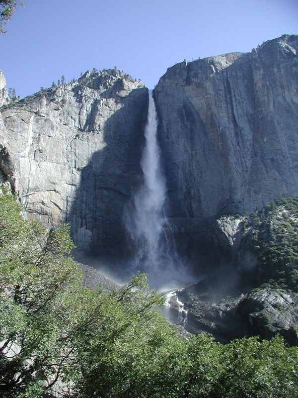 01-upper_Yosemite_Falls