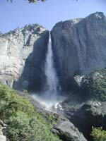 02-upper_Yosemite_Falls
