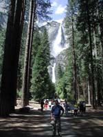 03-Chris_and_Yosemite_Falls_from_tourist_trail