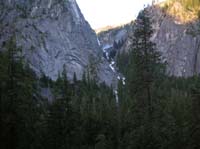 01-Illilouette_Fall_from_foot_trail_to_Vernal_Fall_in_morning