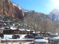 17-snowy_views_from_Zion_Lodge_parking_lot