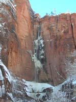 47-frozen_and_flowing_waterfall_seen_from_Temple_of_Sinawava
